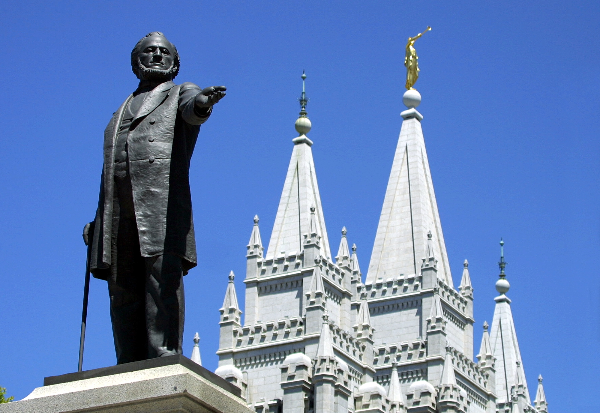 1500 Mormons Have Quit Church Over New Anti Gay Rules Pinknews