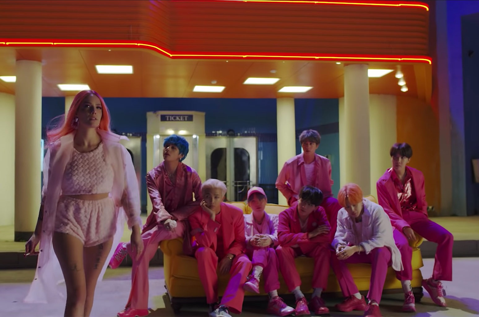 Bts boy with luv картинки