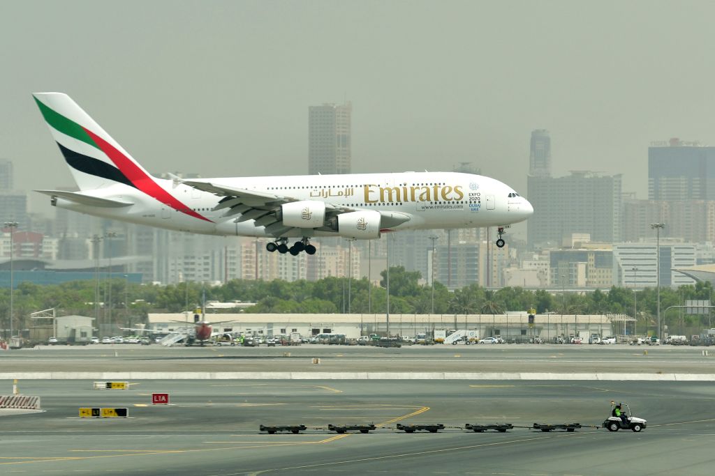 Emirates Accused Of Censoring Same Sex Kisses In Tv And Films Pinknews 7370