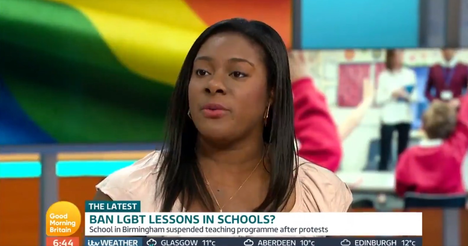Christian Mum Who Thinks Being Gay Is A Choice Sues Primary School Over Pride Parade Pinknews 1804