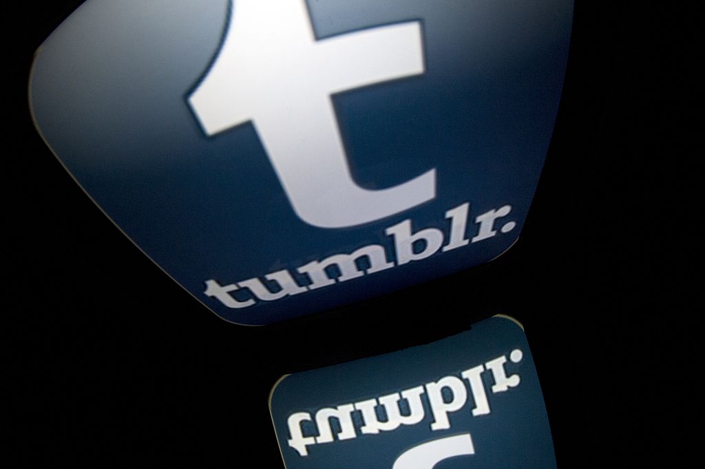 Tumblr May Be Sold To Pornhub After Porn Ban Leads To Huge Traffic Drop Pinknews 