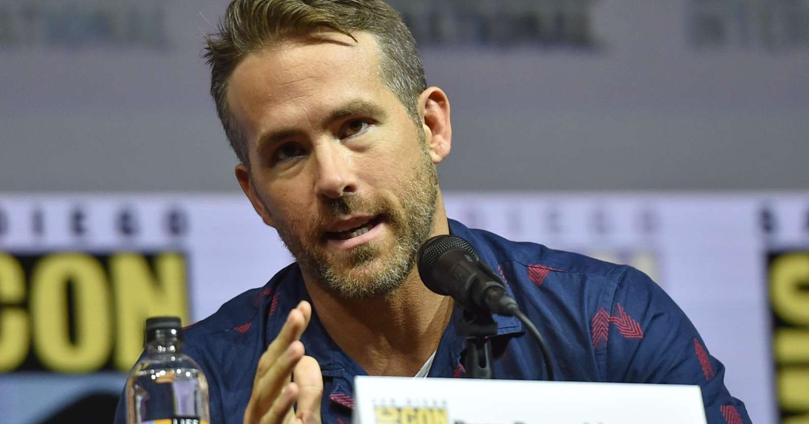 Ryan Reynolds Would Love To Explore Deadpools Sexuality Pinknews 