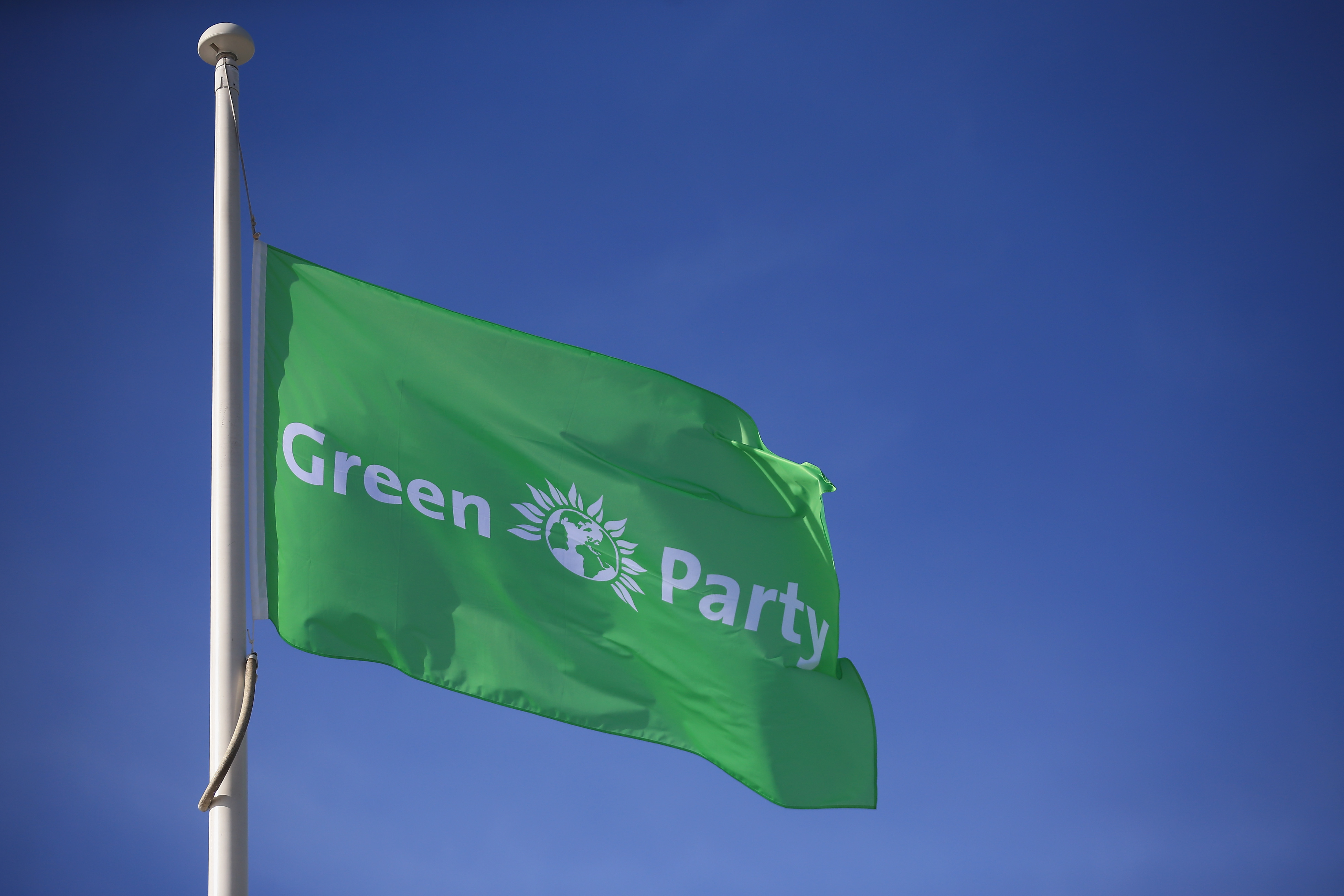 green-party-councillor-under-fire-for-hairy-arsed-blokes-transgender