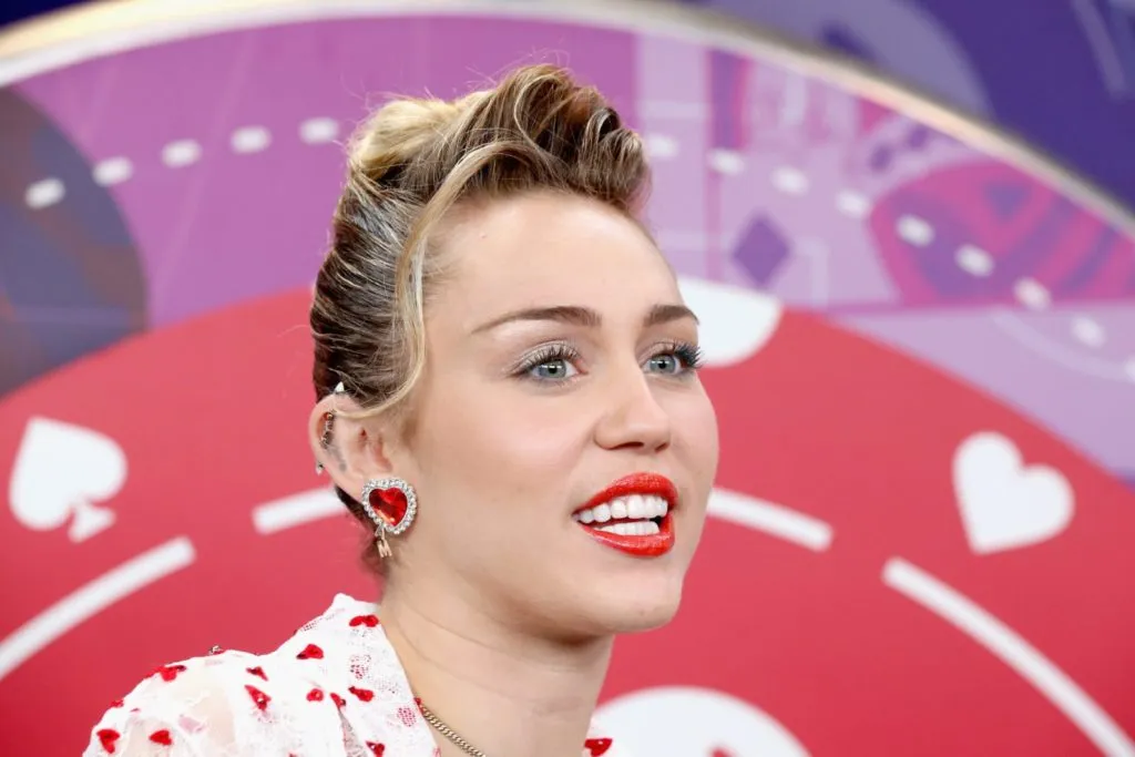 Pansexual celebrity Miley Cyrus