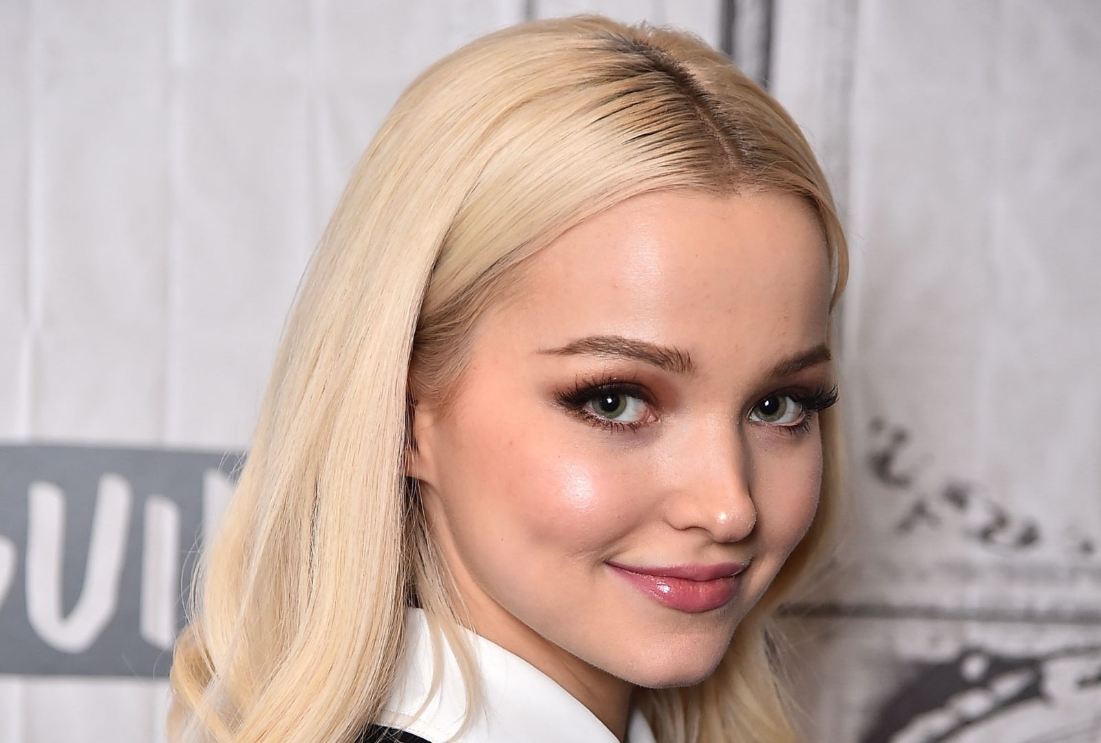 Dove Cameron Lesbian Sex - This bisexual Marvel star's posts about stealing your girl have gone viral  | PinkNews