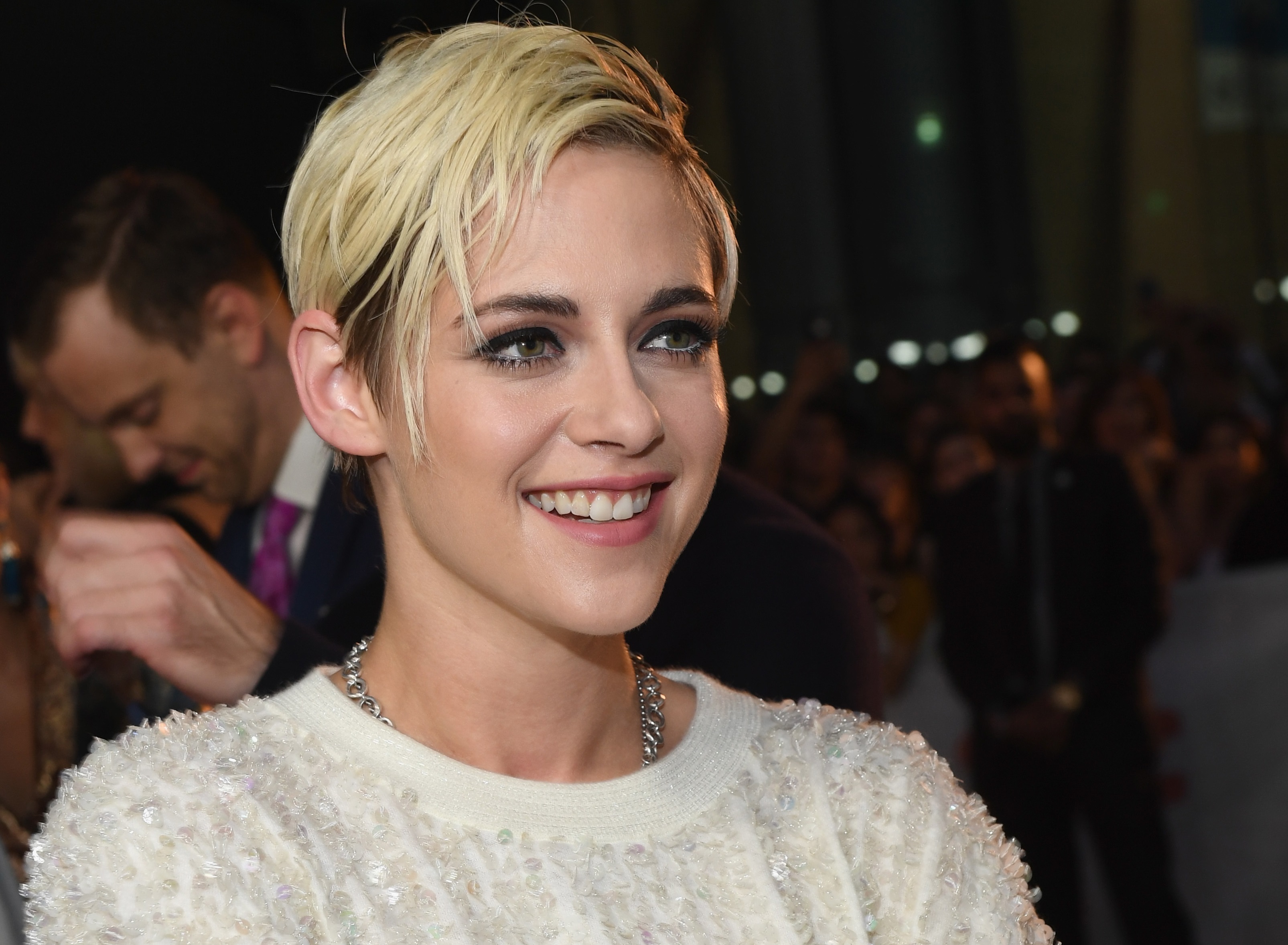 Kristen Stewart to star in lesbian Christmas rom com Happiest Season |  PinkNews