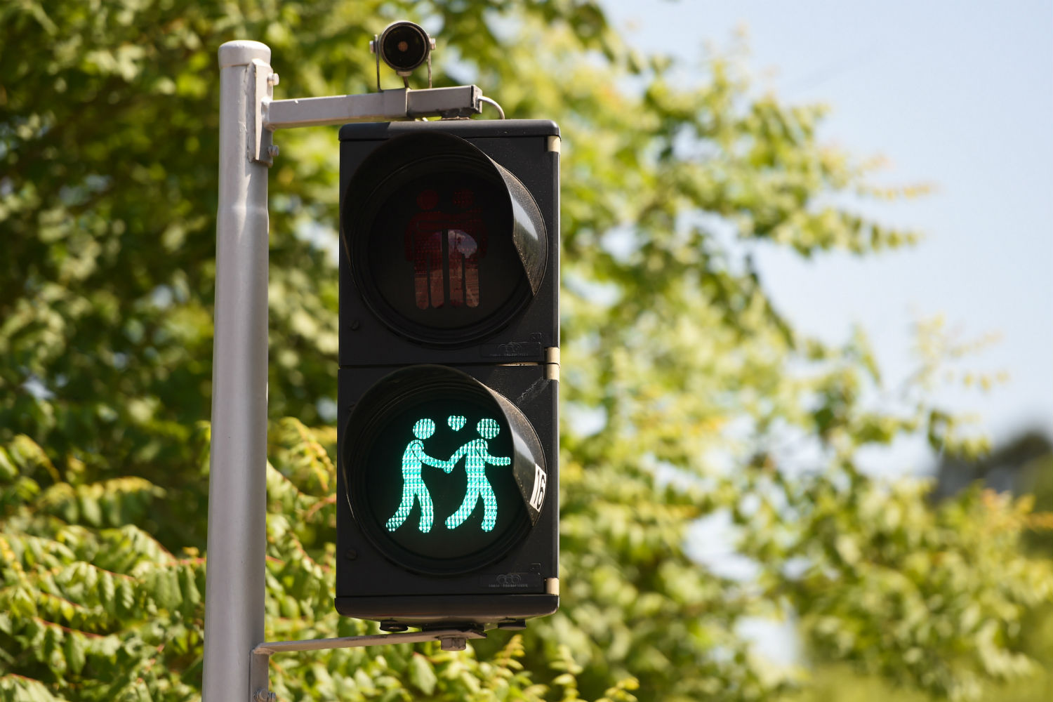 Dutch city to get gay traffic lights | PinkNews