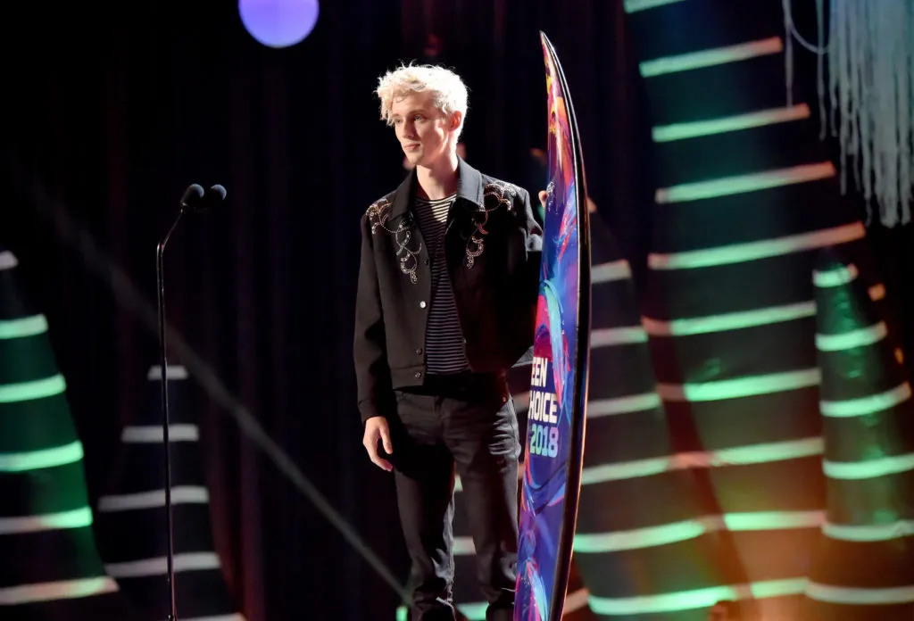 Troye Sivan is, by certain standards, the apex of Twink-hood and potentially this Grindr guy's dream 'friend'. (Kevin Mazur/Fox/Getty Images for FOX)