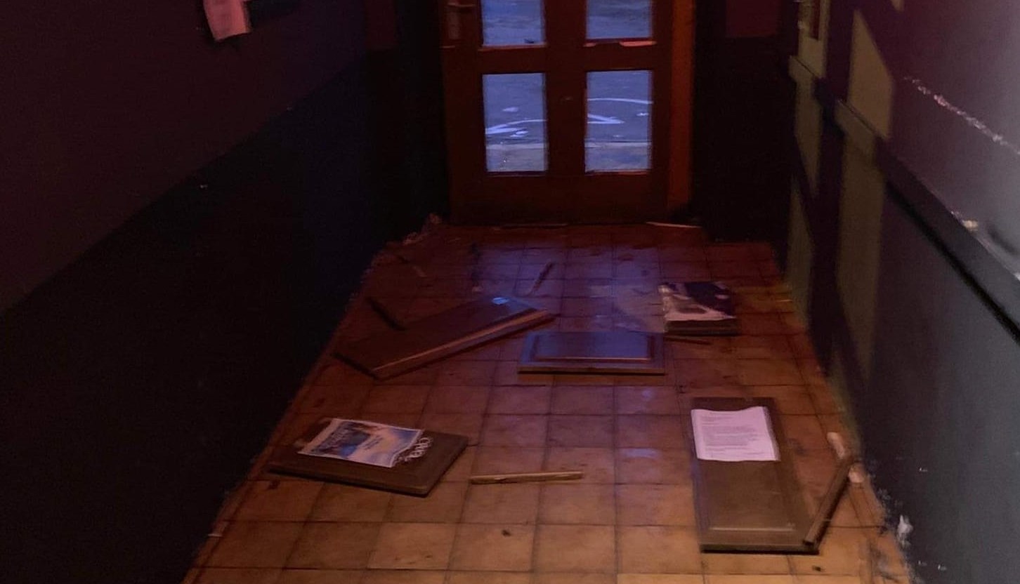 Thugs storm gay club in Slovenia, smash windows and threaten to beat up  'f****ts' | PinkNews