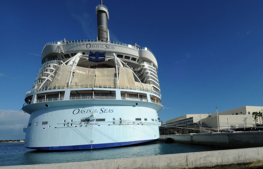 Video shows man who fell off cruise ship arguing with staff before