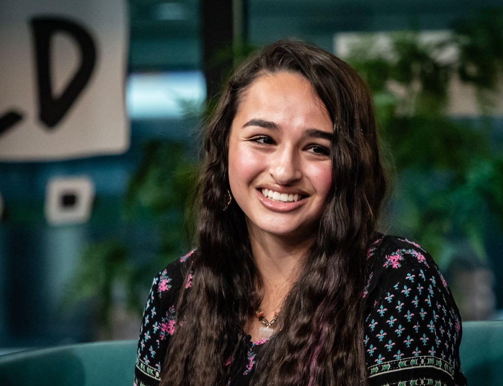 Jazz Jennings Had A Farewell To Penis Party Before Surgery Pinknews