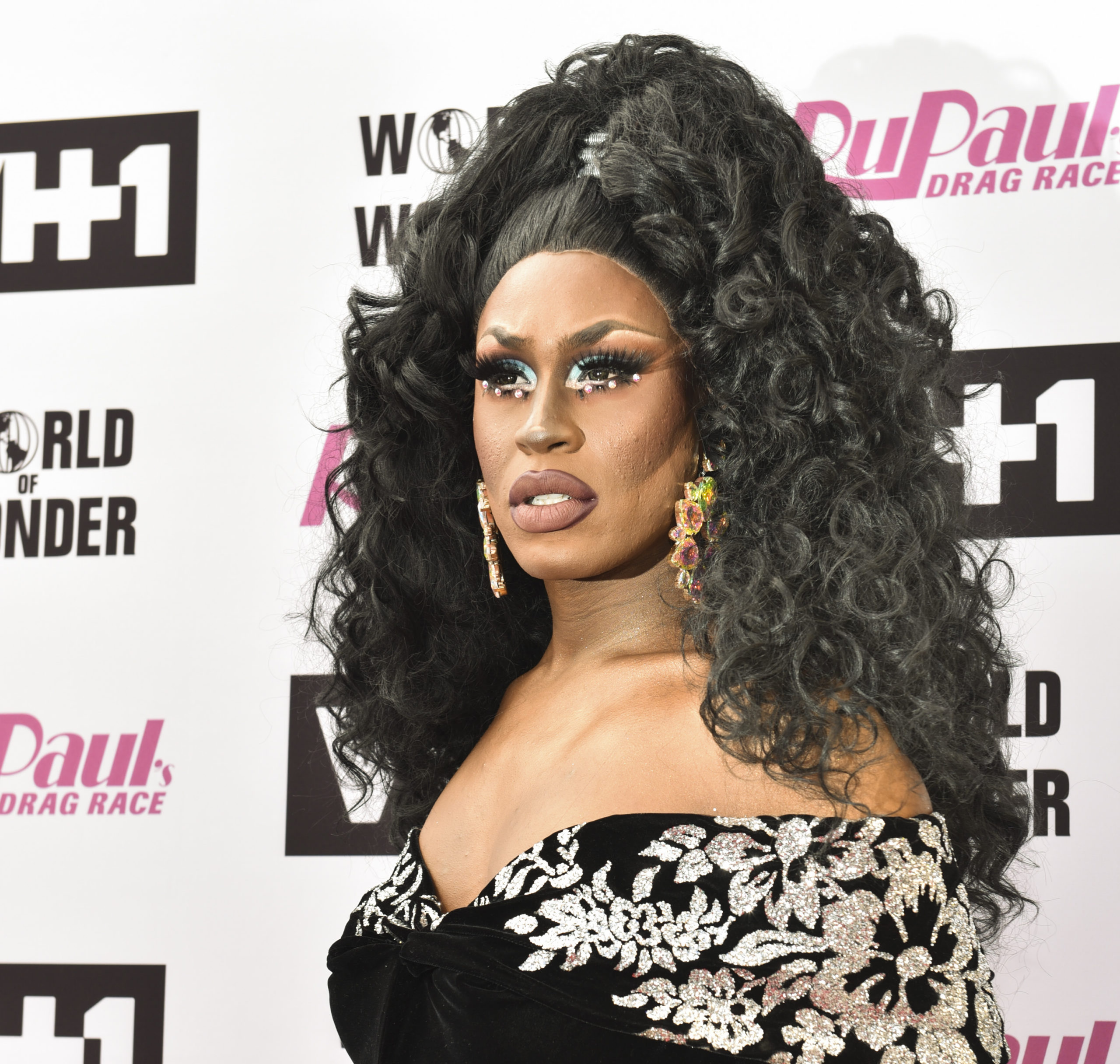 RuPaul's Drag Race' Star Shea Coulee Reveals Cousin Died Of