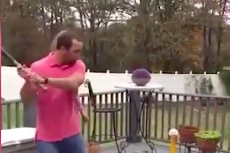 This Transgender Guys Friends Threw Him An Incredible Viral Gender Reveal Party Pinknews 7247