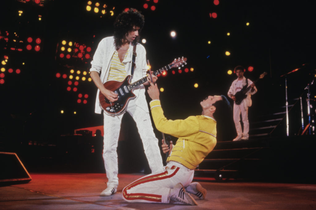 Singer Freddie Mercury and guitarist Brian May of British rock band Queen. (Dave Hogan/Getty Images)