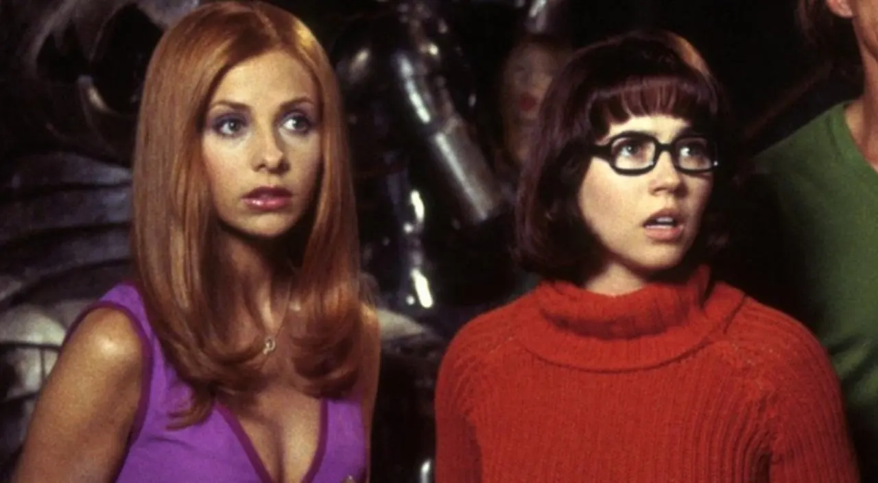 Daphne and Velma kissed in the original film, but the scene was cut