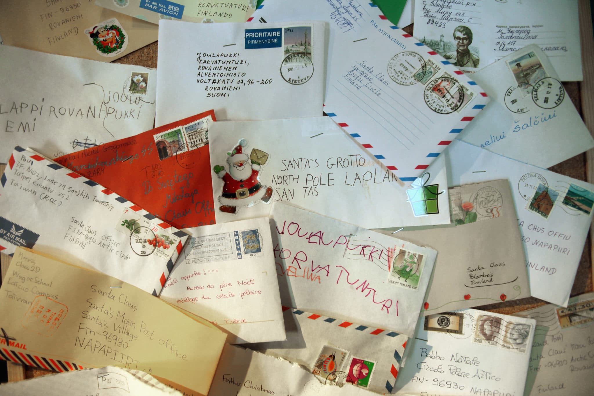 Santa gets thousands of letters each year 