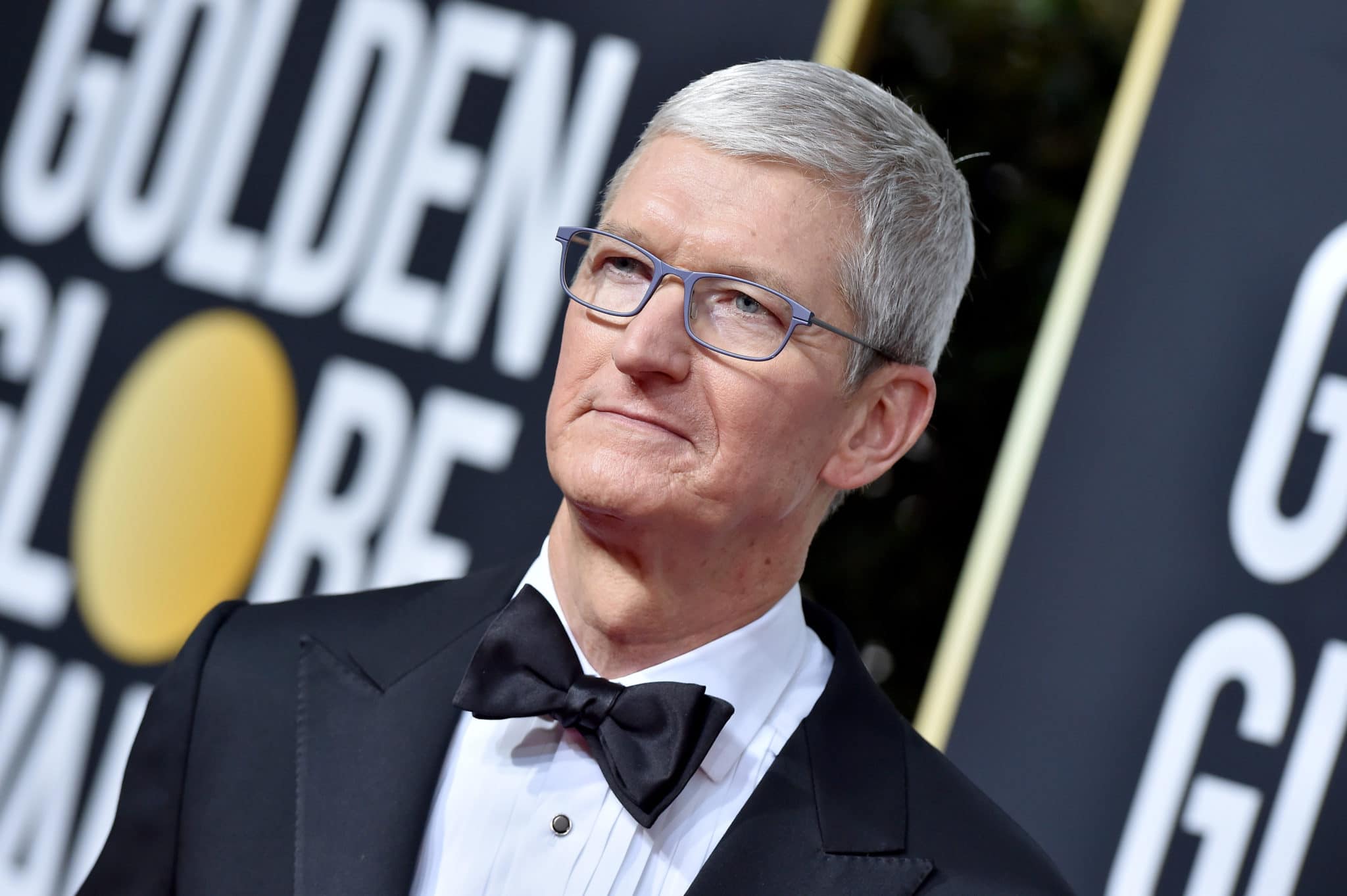 NO FILM, NO VIDEO, NO TV, NO DOCUMENTARY - Apple CEO Tim Cook