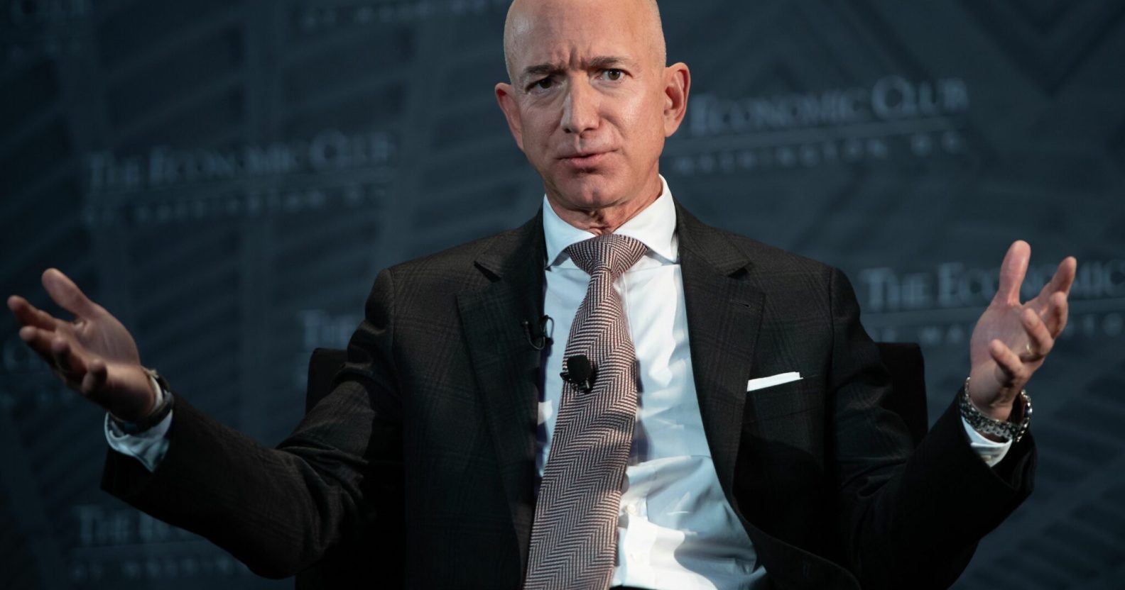 Jeff Bezos 'nude' used in extortion was from gay site, book claims