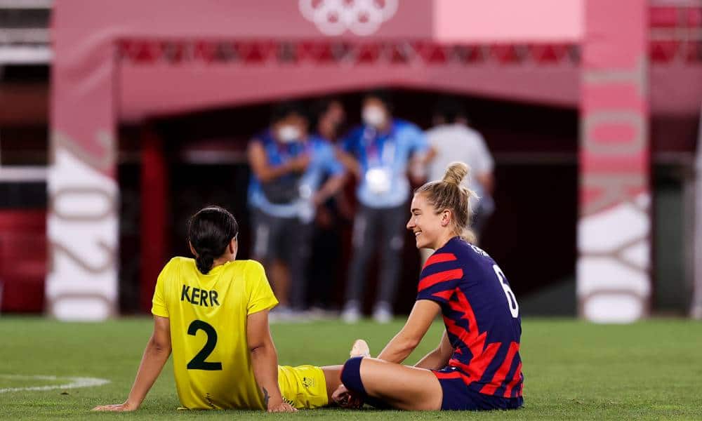 Football news 2021: Sam Kerr and Kristie Mewis embrace, Matildas vs USA  result, video