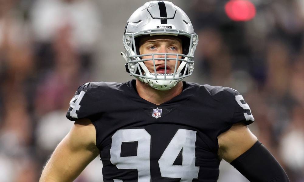 Las Vegas Raiders defensive end Carl Nassib (94) during training