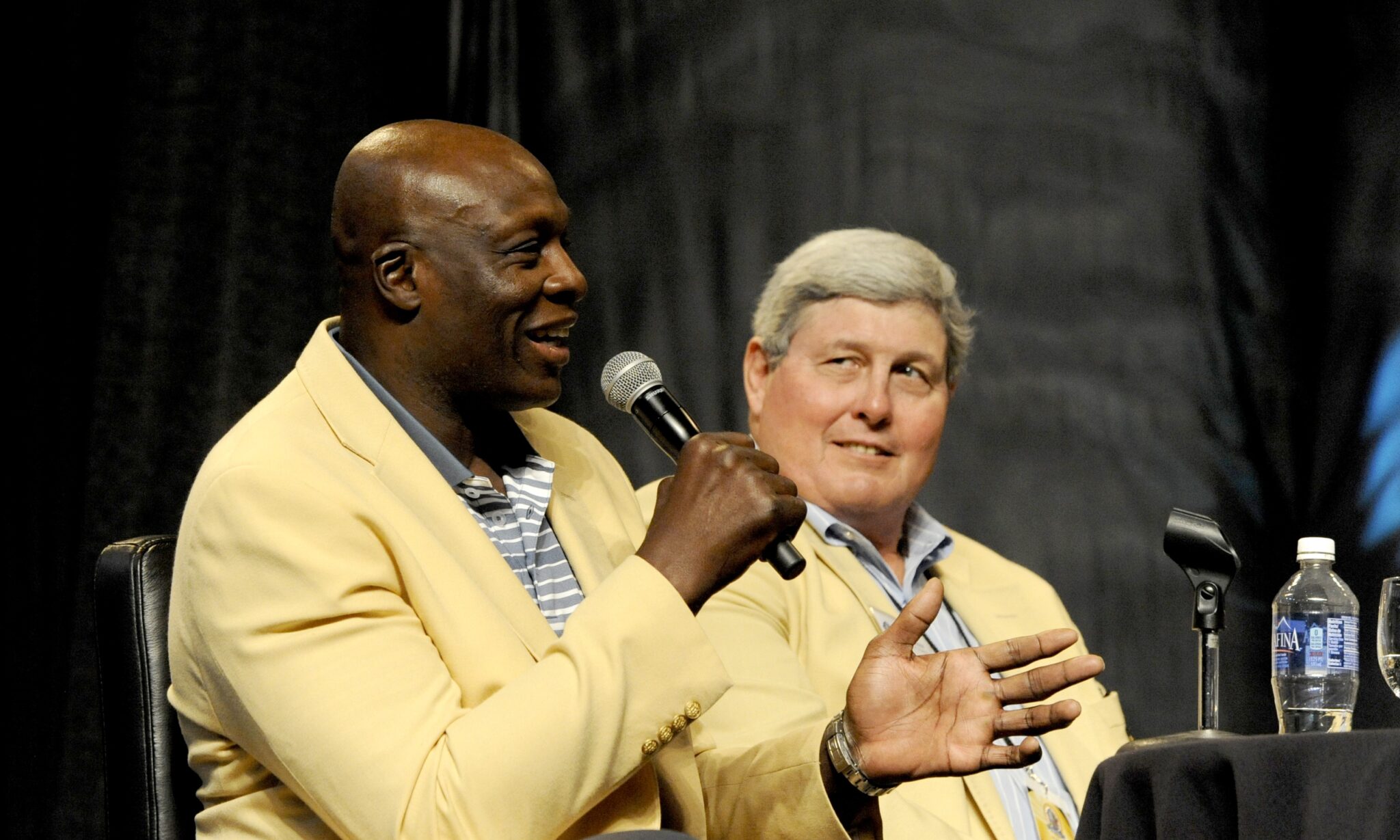 Watch: Buffalo Bills Legend Bruce Smith Goes Viral On Family Feud