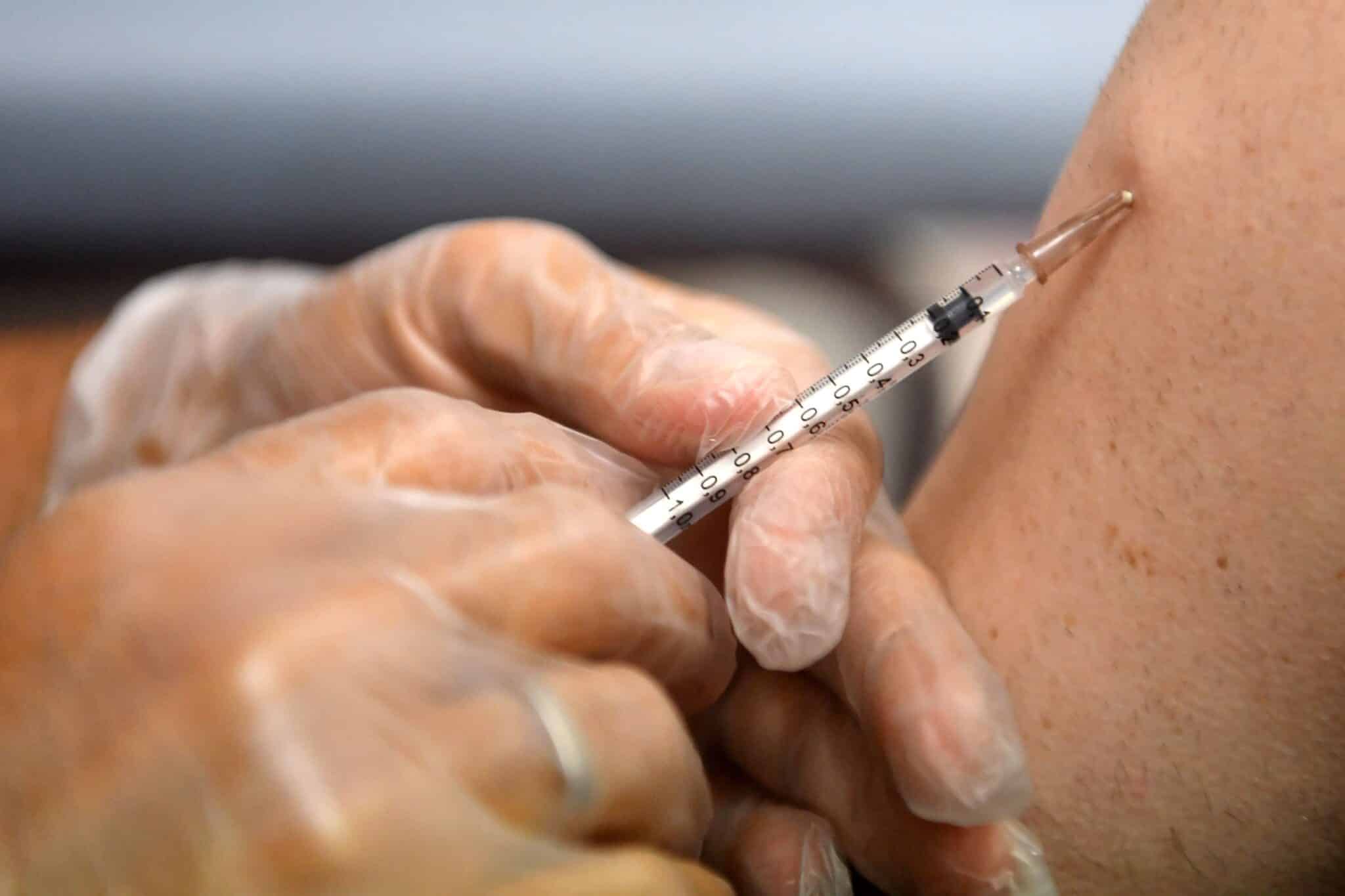 Vaccinated man put under quarantine after roommate got monkeypox loses court case