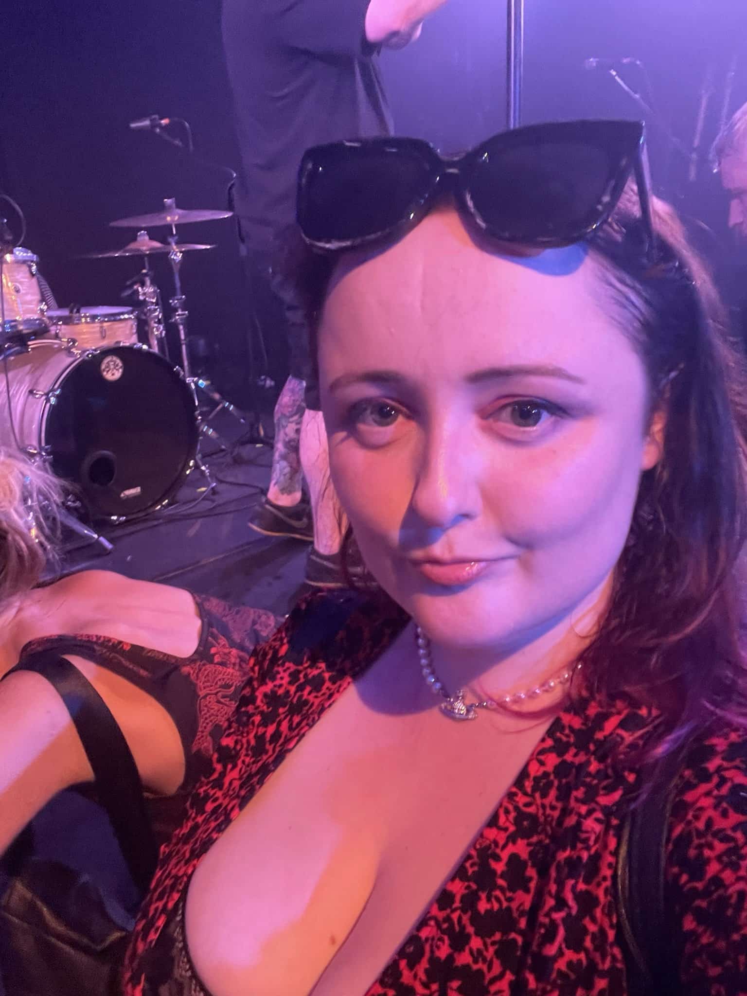 Yungblud fan Niamh pictured at a concert.