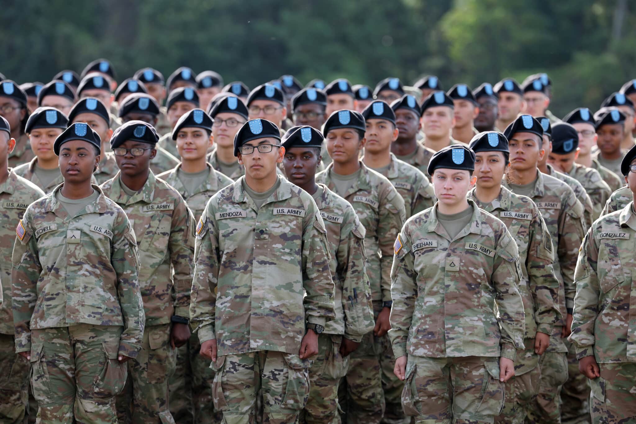 Trans women must sign up for US military draft under archaic rule