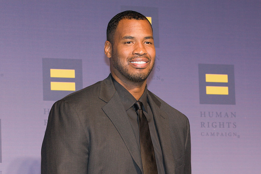 Former NBA player Jason Collins attends  the 19th Annual HRC National Dinner at Walter E. Washington Convention Center on October 3, 2015 in Washington, DC.