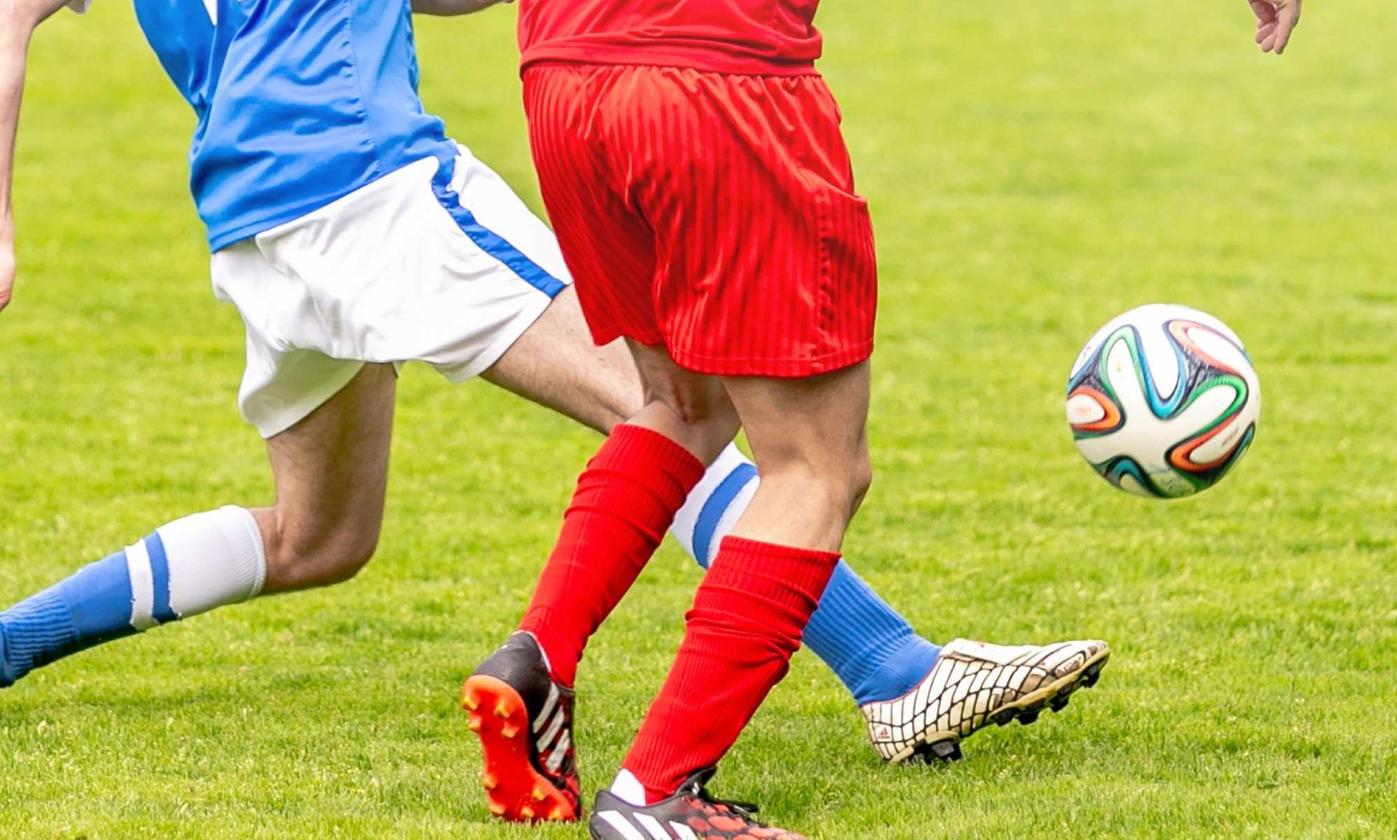 queer-footballer-attacked-by-rival-player-mid-match