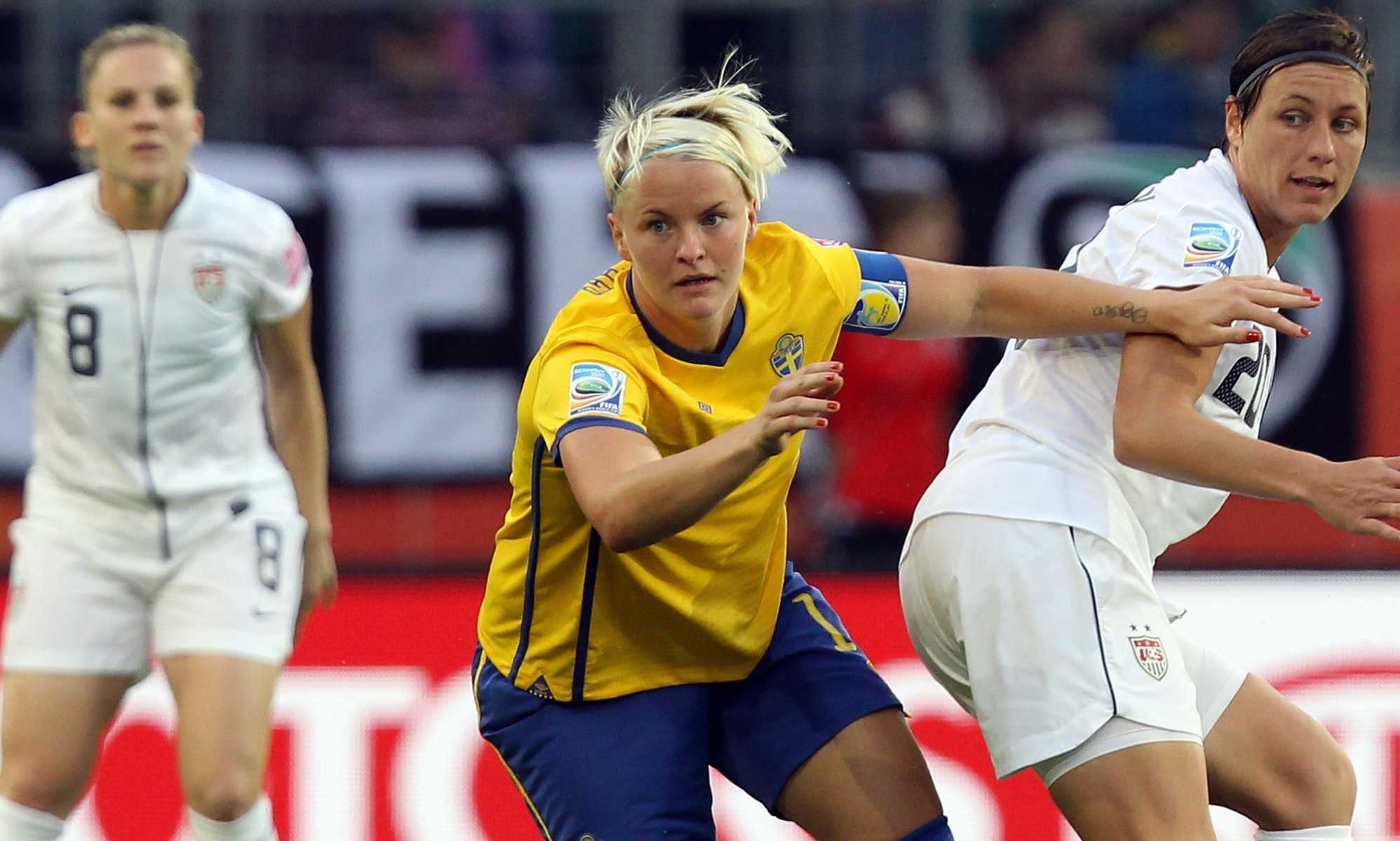 Swedish Football Association agree new contracts for women's team