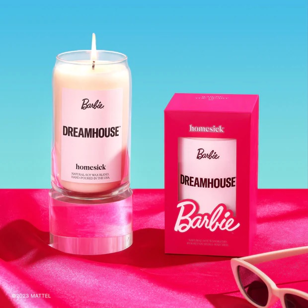 Barbie™ The Movie (Barbie® Pink Gingham & Ken® Beach Dolls) 