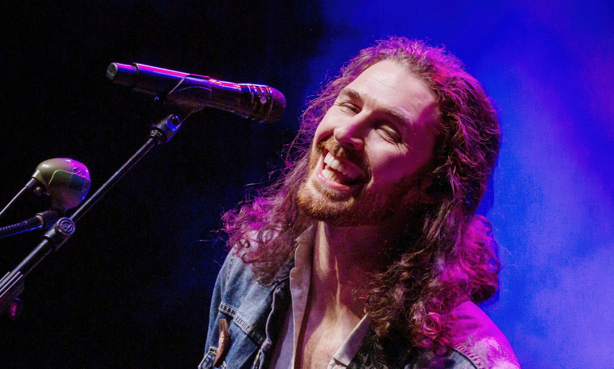 Hozier Denounces Efforts To Use Lgbtq Folks As 'scapegoats'