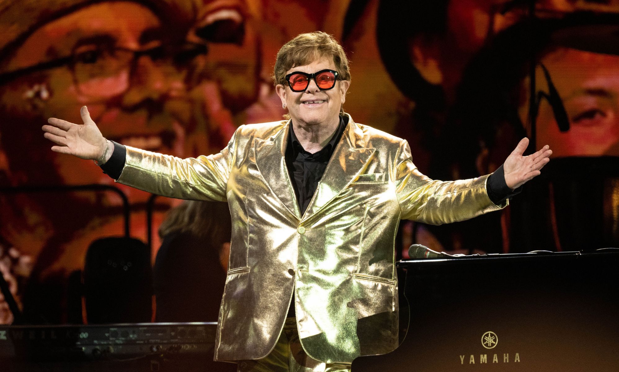 Elton John eBay auction raises money for AIDS Foundation