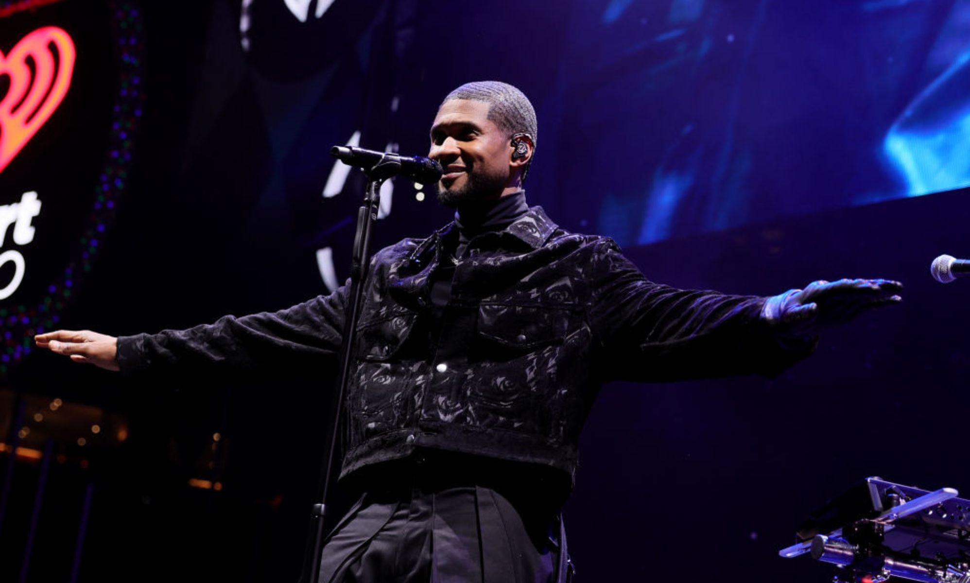Usher announces 2024 North American tour dates, tickets and more