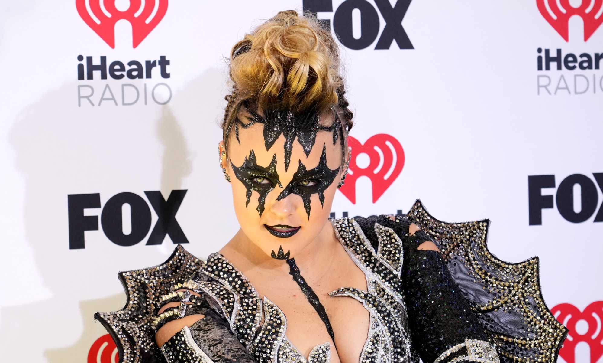 Jojo Siwa wants a Miley Cyrus ‘moment’ amid bad girl rebrand