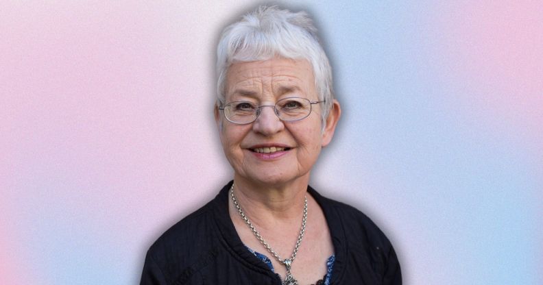 Author Jacqueline Wilson against a pink and blue background.