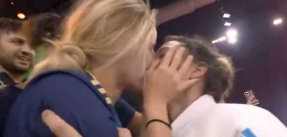 Italy's Alice Bellandi celebrated her gold Olympic win in judo by running to kiss her girlfriend.