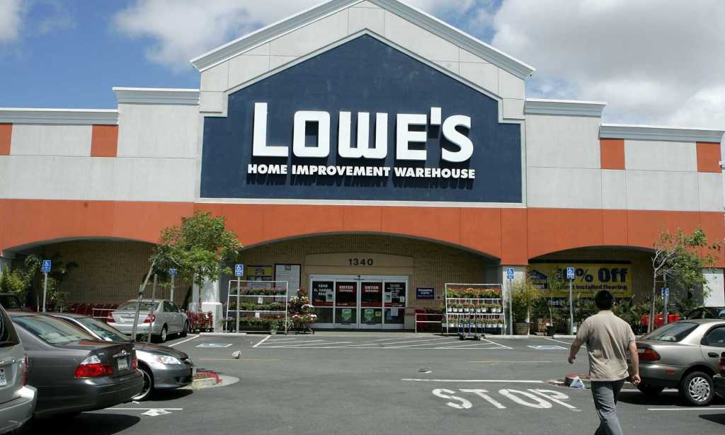 a Lowes store in the US