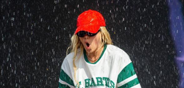 Reneé Rapp got soaked during her performance at Reading Festival.