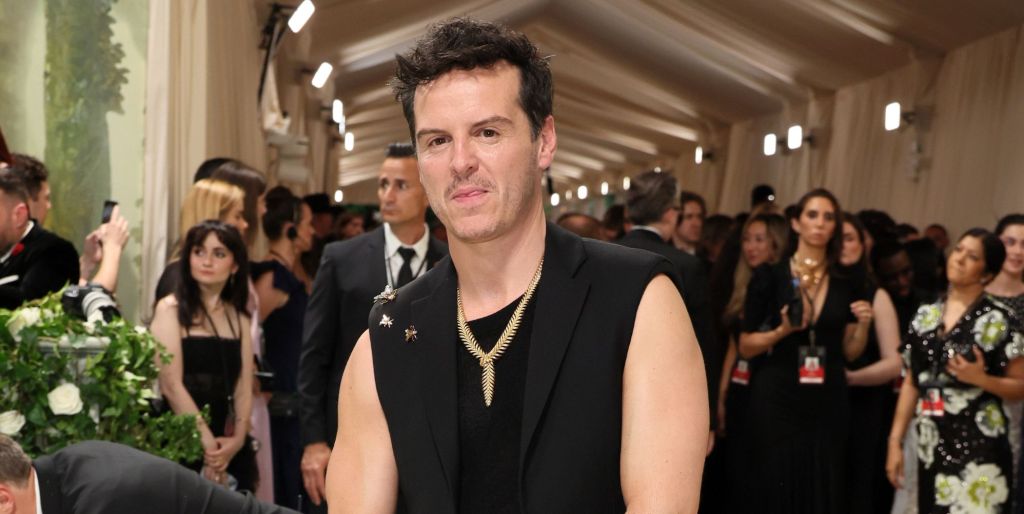 Andrew Scott in a sleeveless vest top at the 2024 met gala.