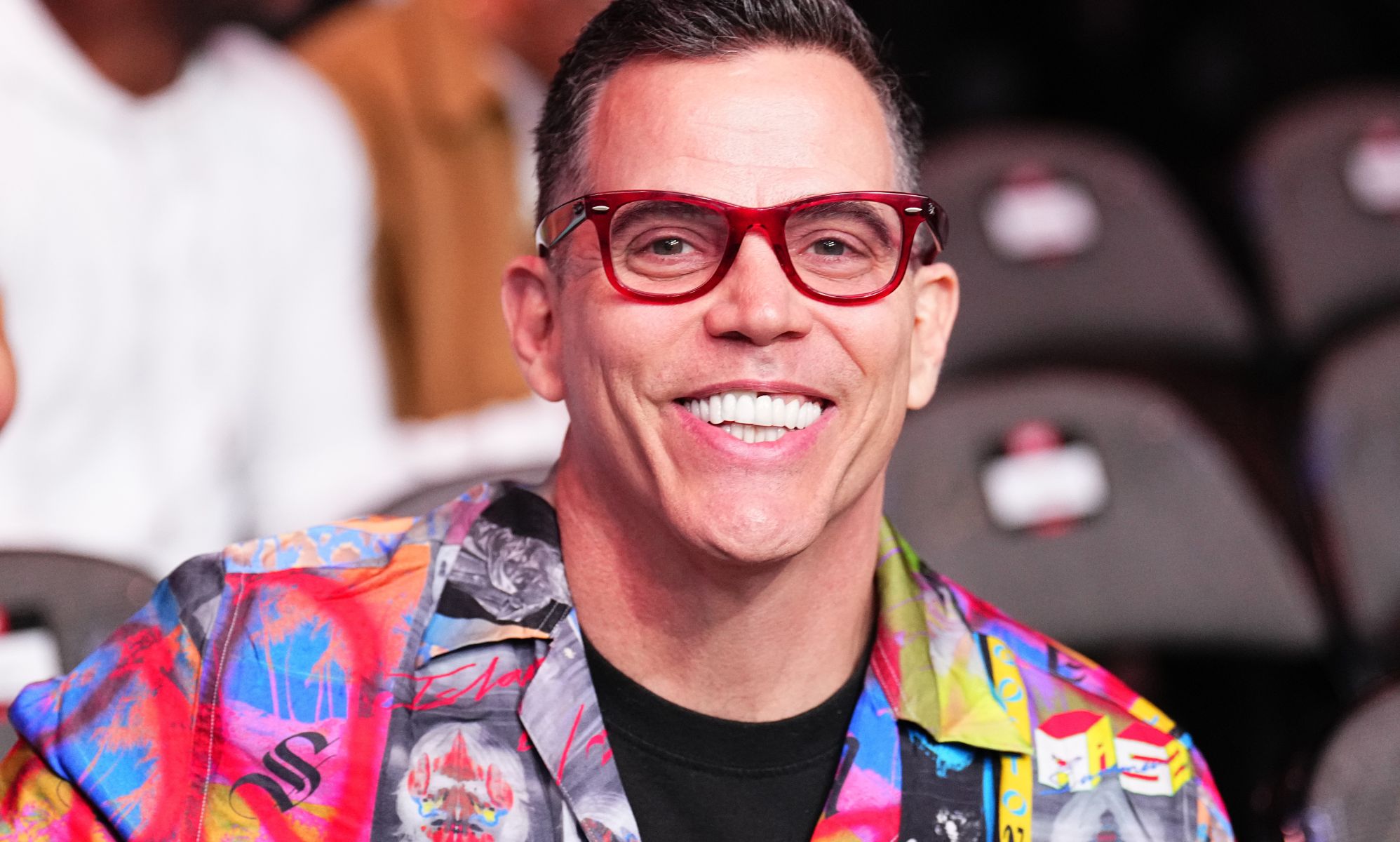 Steve-O cancels breast implant surgery after chat with trans person