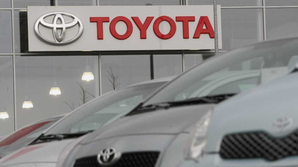 Toyota dealership and cars