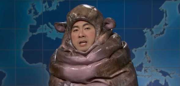 Bowen Yang on SNL as Moo Deng