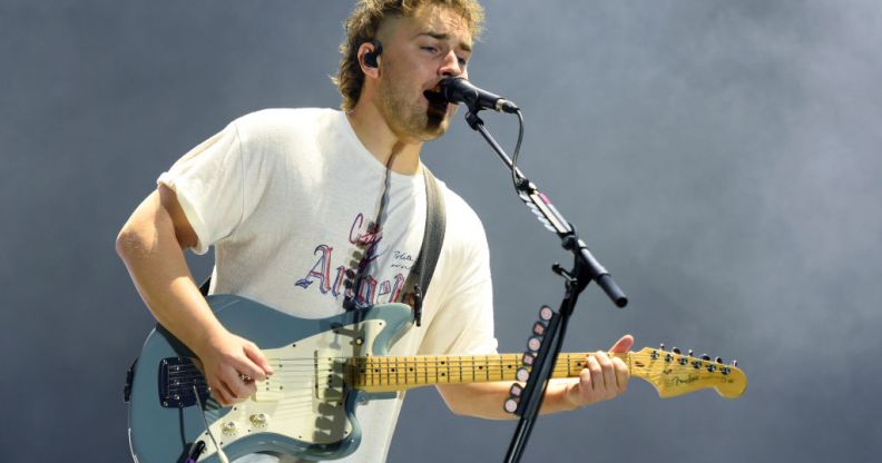 Sam Fender teases upcoming tour dates announcement.