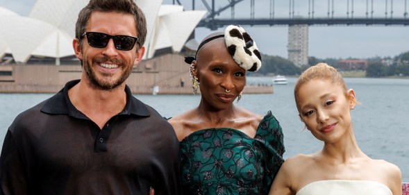 SYDNEY, AUSTRALIA - NOVEMBER 05: (L-R) Jonathan Bailey, Cynthia Erivo and Ariana Grande pose for a photocall for the Australian premiere of "Wicked" at on November 05, 2024 in Sydney, Australia. (Photo by Brendon Thorne/Getty Images)