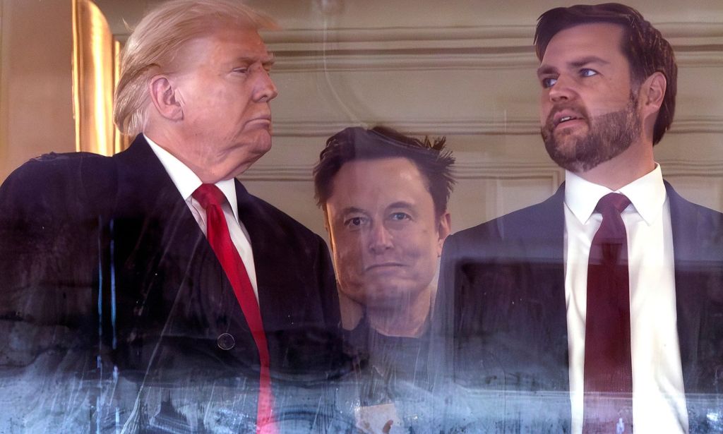 Donald Trump with JD Vance and Elon Musk. 