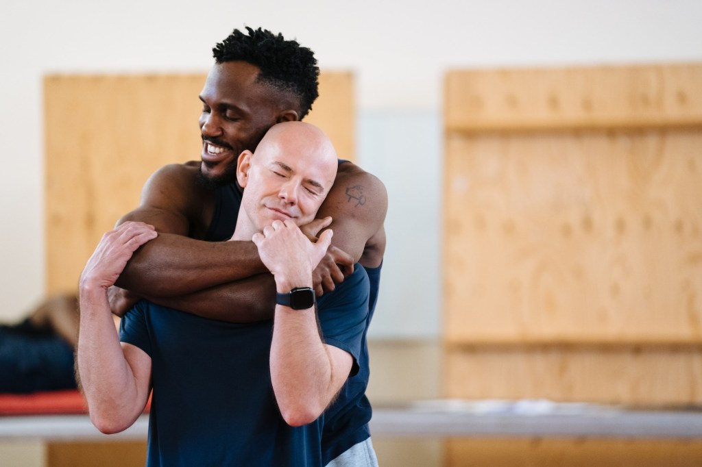 Edward II stars Eloka Ivo (L) and Daniel Evans (R) as Piers Gaveston and Edward II respectively. (Helen Murray)