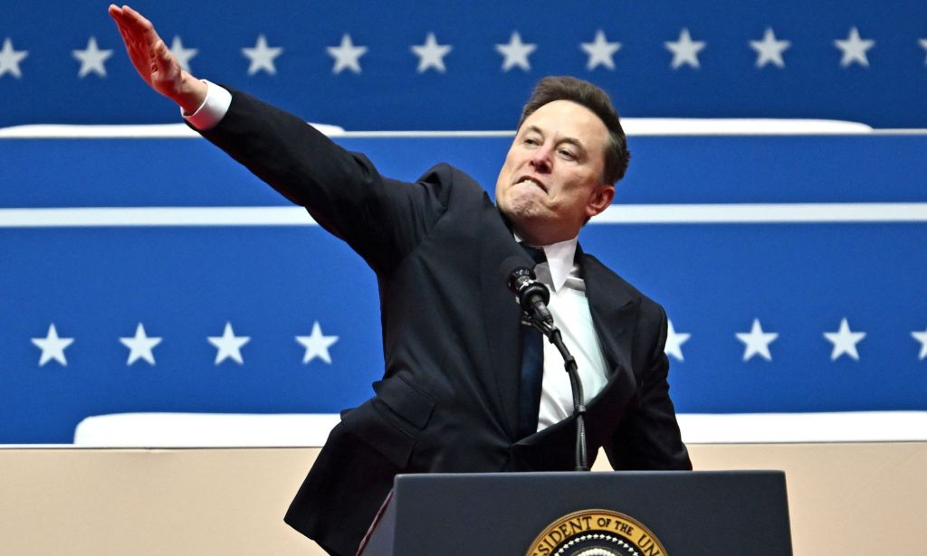 Elon musk at the stage in the inauguration.