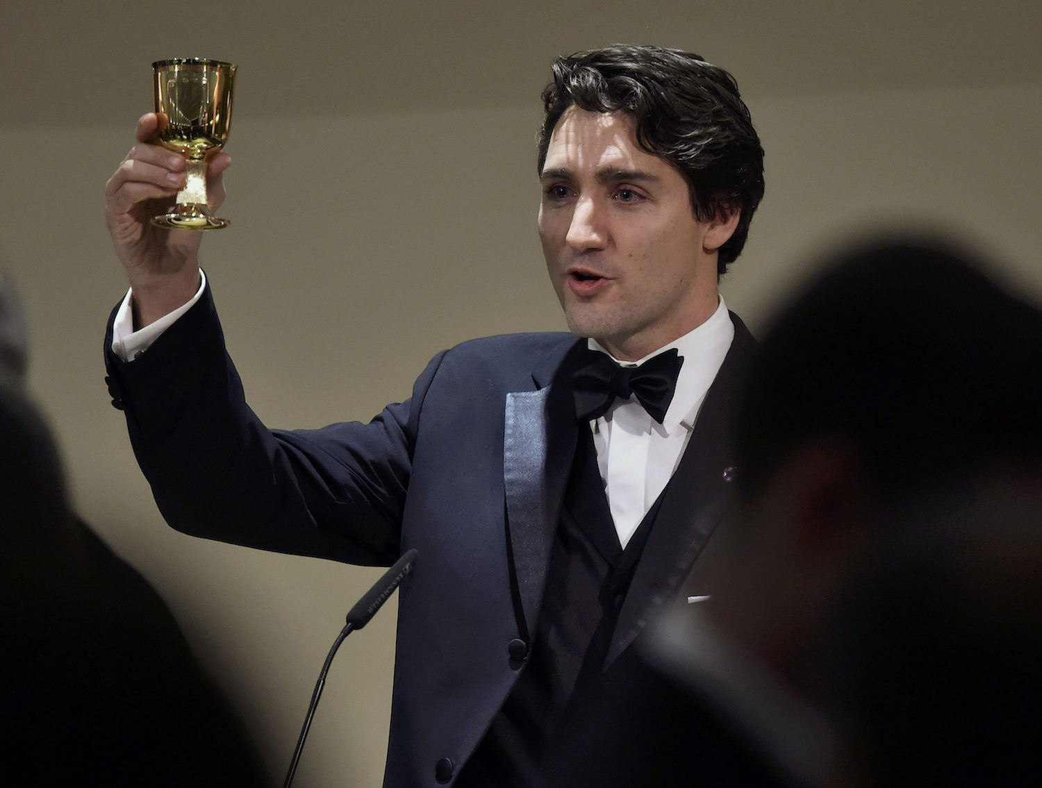 VALLETTA, MALTA - NOVEMBER 27: Canada's Prime Minister Justin Trudeau gives a toast as he attends a dinner at the Corinthia Palace Hotel in Attard during the Commonwealth Heads of Government Meeting (CHOGM) on November 27, 2015 near Valletta, Malta. Queen Elizabeth II, The Duke of Edinburgh, Prince Charles, Prince of Wales and Camilla, Duchess of Cornwall arrived today to attend the Commonwealth Heads of State Summit. (Photo by Toby Melville -Pool/Getty Images)